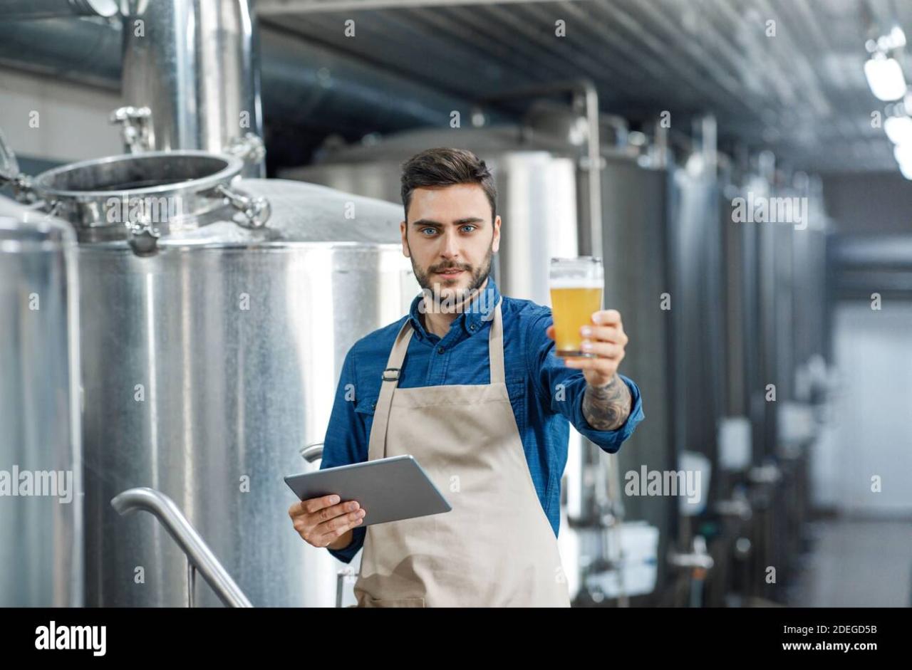 High quality products hi-res stock photography and images - Alamy