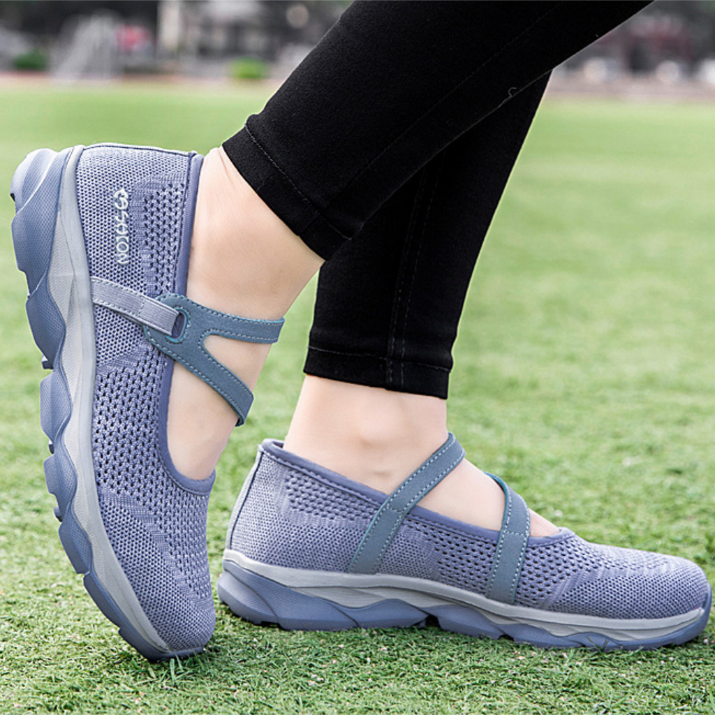 Women's Comfortable Breathable Walking Shoes – Extrashoe.com